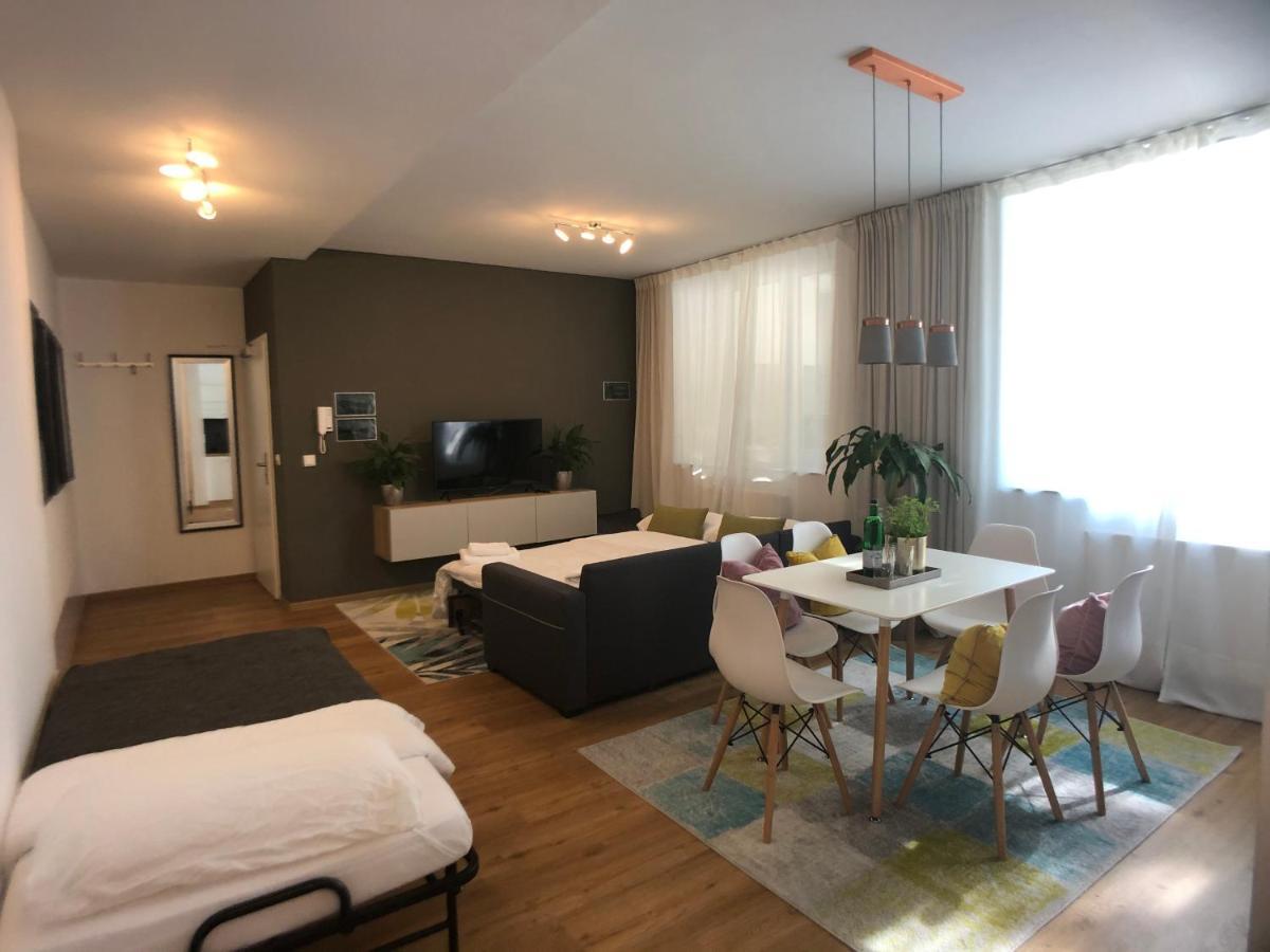 Am City Apartment 24H Self-Check-In, Free Parking, U-Bahn 350M, Netflix Nuremberg Bagian luar foto
