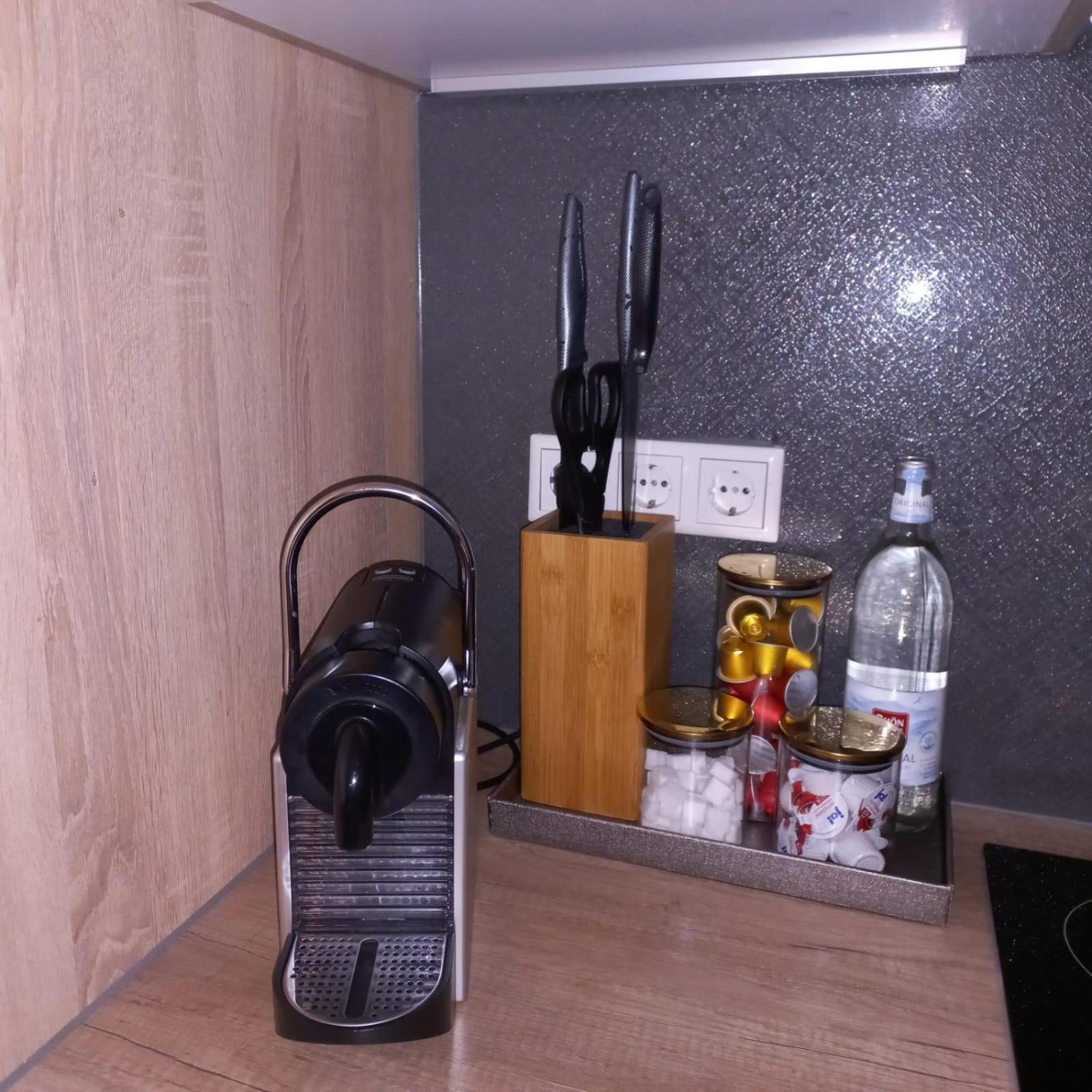 Am City Apartment 24H Self-Check-In, Free Parking, U-Bahn 350M, Netflix Nuremberg Bagian luar foto
